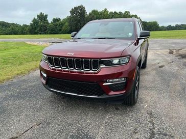 Used 2024 Jeep Grand Cherokee Limited