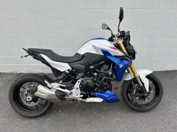 2023 BMW F 900 R Sport 