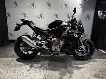 2024 BMW S 1000 R  in a BLACK STORM exterior color. BMW Motorcycles of New Orleans 504-595-6776 pixelmotiondemo.com 