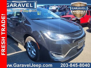 2017 Chrysler Pacifica Touring L Plus