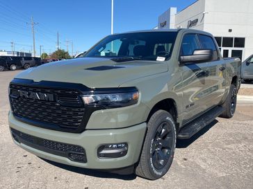 New 2026 RAM 1500 Express Crew Cab 4x4 5'7' Box