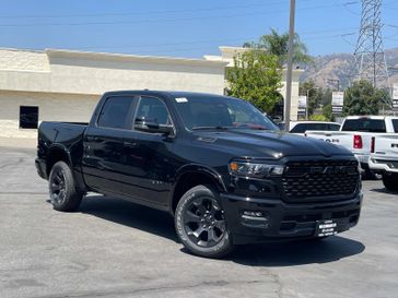 New 2026 RAM 1500 Big Horn Crew Cab 4x2 5'7' Box