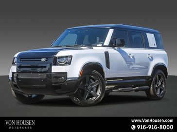 2023 Land Rover Defender 110 X-Dynamic SE