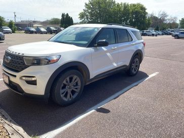 Used 2022 Ford Explorer XLT 4WD