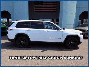 Used 2023 Jeep Grand Cherokee L Altitude