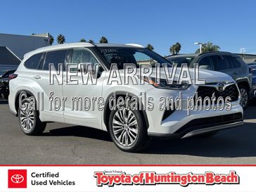 Used 2022 Toyota Highlander Platinum