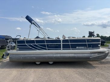 Used 2012 SOUTHBAY 520CR 