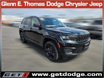 New 2025 Jeep Grand Cherokee Altitude 4x2