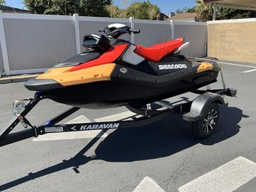 New 2025 SEA DOO SPARK FOR 3 