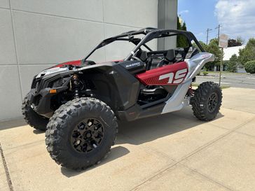 2025 Can-Am MAVERICK X3 X DS TURBO RR SMARTSHOX