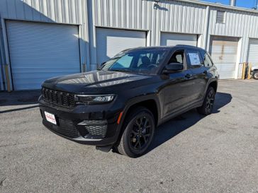 2025 Jeep Grand Cherokee Altitude X 4x4