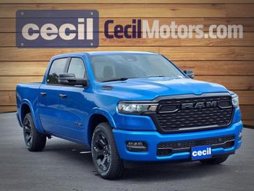 2025 RAM 1500 Lone Star Crew Cab 4x2 5'7' Box