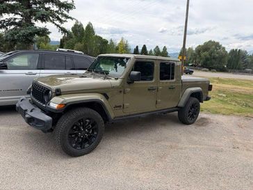 Used 2025 Jeep Gladiator Nighthawk
