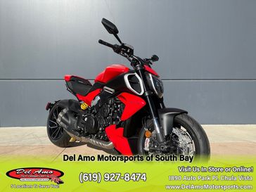 2024 Ducati DIAVEL V4  in a RED exterior color. Del Amo Motorsports of South Bay (619) 547-1937 delamomotorsports.com 