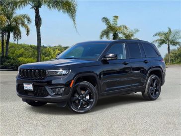 Used 2023 Jeep Grand Cherokee Altitude 4x4 in a Diamond Black Crystal Pearl Coat exterior color and Global Blackinterior. Southbay Chrysler Jeep Dodge Ram (424) 404-5521 pixelmotiondemo.com 