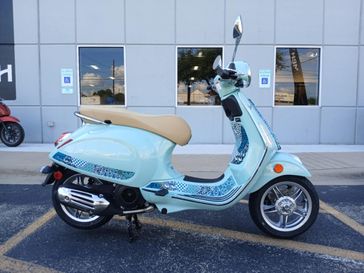 New 2025 Vespa Primavera 150 Batik