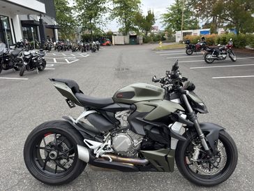 2024 Ducati Streetfighter V2