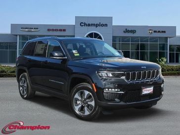 2024 Jeep Grand Cherokee 4xe in a Diamond Black Crystal Pearl Coat exterior color and CAPRI LEATHERETinterior. Champion Chrysler Jeep Dodge Ram 800-549-1084 pixelmotiondemo.com 