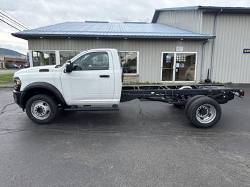 2024 RAM 5500 Chassis Tradesman