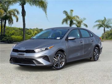Used 2023 Kia Forte LXS IVT