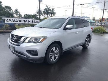 2017 Nissan Pathfinder 4d SUV FWD S