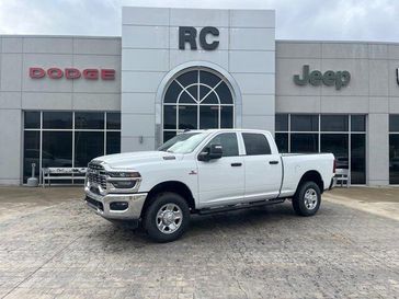 New 2026 RAM 2500 Tradesman Crew Cab 4x4 6'4' Box