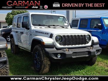 New 2026 Jeep Wrangler 4-door 85th Anniversary Edition
