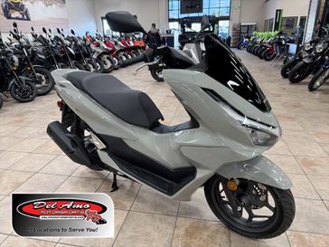 New 2025 Honda PCX ABS 