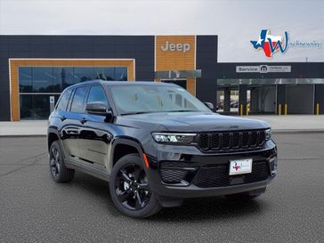New 2025 Jeep Grand Cherokee Altitude