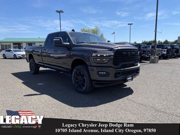 2025 RAM 2500 Laramie Crew Cab 4x4 8' Box