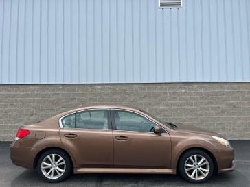 2013 Subaru Legacy 2.5i Limited