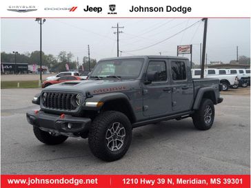 New 2025 Jeep Gladiator Mojave 4x4 Anvil Clear Coat