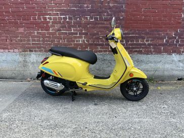 New 2024 Vespa PRIMAVERA 150 SPORT 