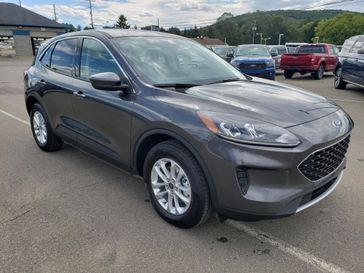 Used 2020 Ford ESCAPE SE Se