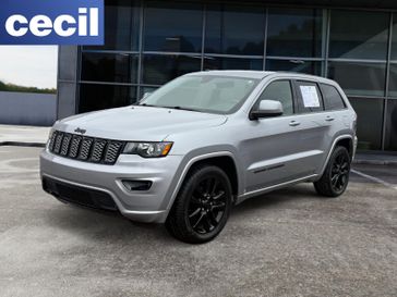 Used 2019 Jeep Grand Cherokee Altitude