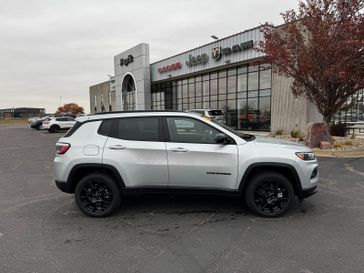 New 2026 Jeep Compass Latitude Altitude 4x4