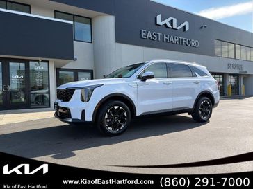 Used 2025 Kia Sorento S