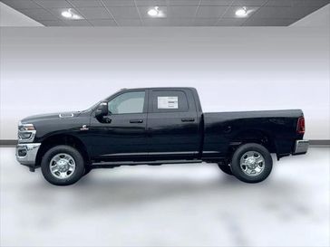 New 2026 RAM 2500 Tradesman Crew Cab 4x4 6'4' Box
