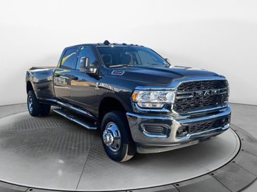 2024 RAM 3500 Tradesman Crew Cab 4x4 8' Box