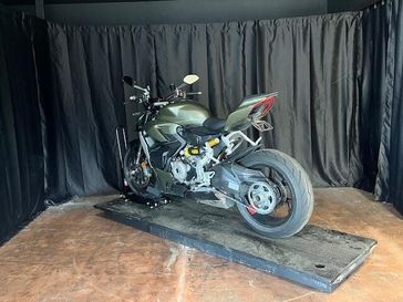 2023 Ducati STREETFIGHTER V2 