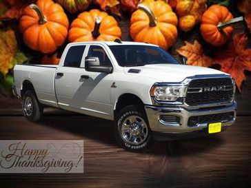 2024 RAM 2500 Tradesman Crew Cab 4x4 8' Box