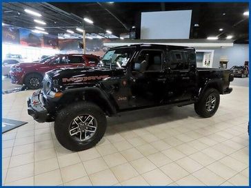 New 2025 Jeep Gladiator Mojave
