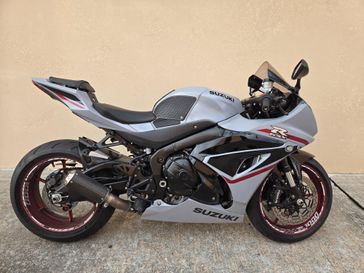 Used 2024 Suzuki GSX-R1000 