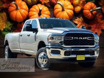 2024 RAM 3500 Tradesman Crew Cab 4x4 8' Box