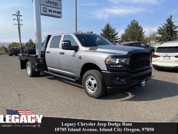 2024 RAM 3500 Tradesman Crew Cab Chassis 4x4 60' Ca