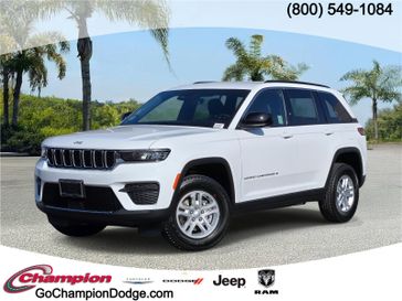 New 2025 Jeep Grand Cherokee Laredo 4x2