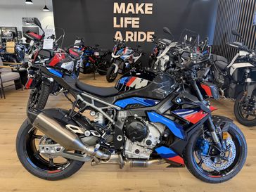 2026 BMW M 1000 R