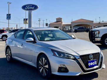 Used 2022 Nissan Altima 2.5 SL