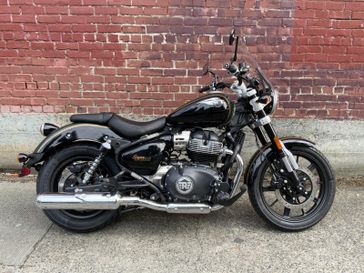 New 2024 Royal Enfield SUPER METEOR 650 MID 