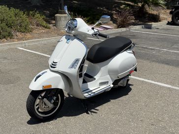 2025 Vespa GTSSUPER 310 HPE